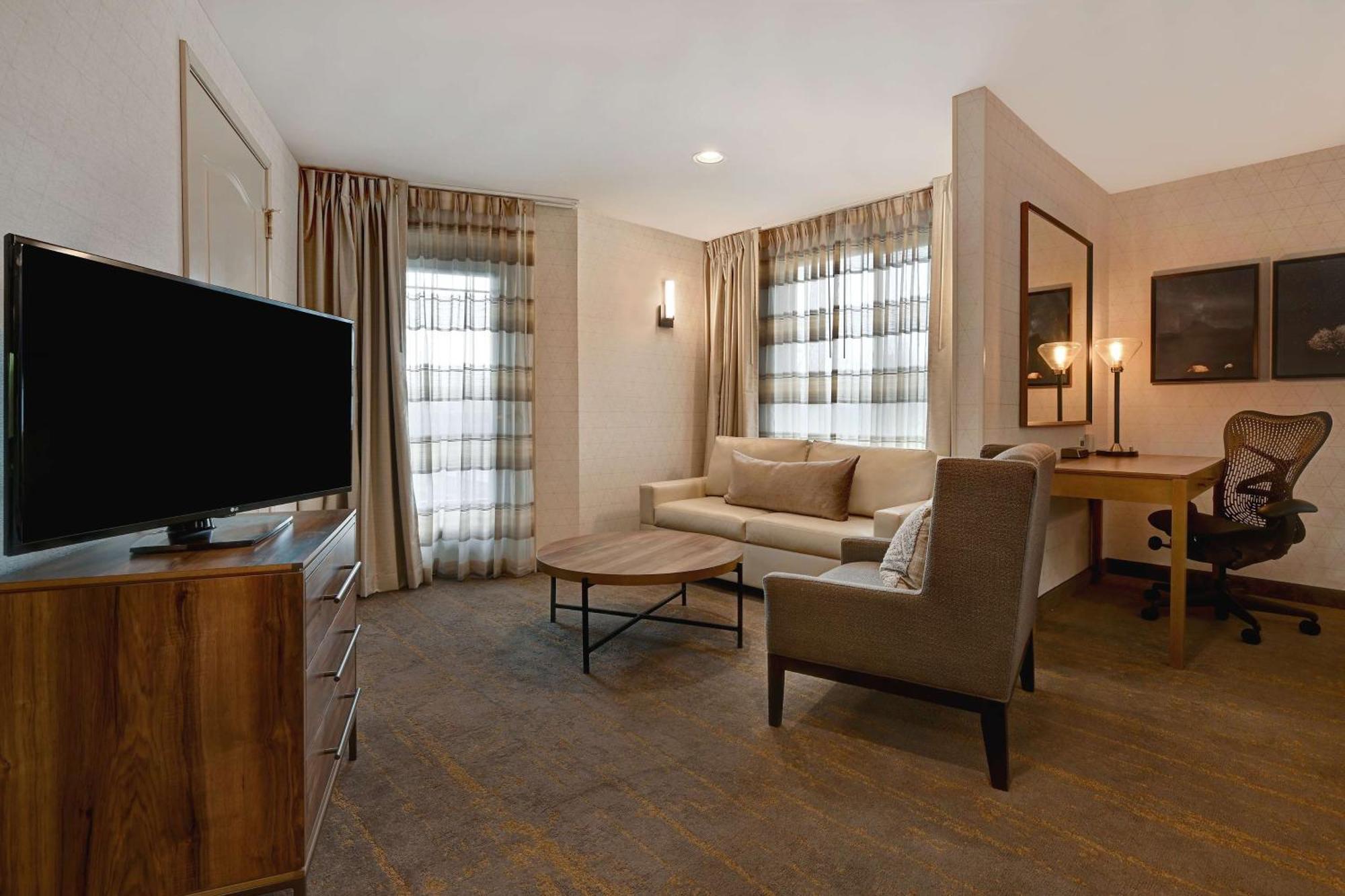 Hilton Garden Boise / Hotel